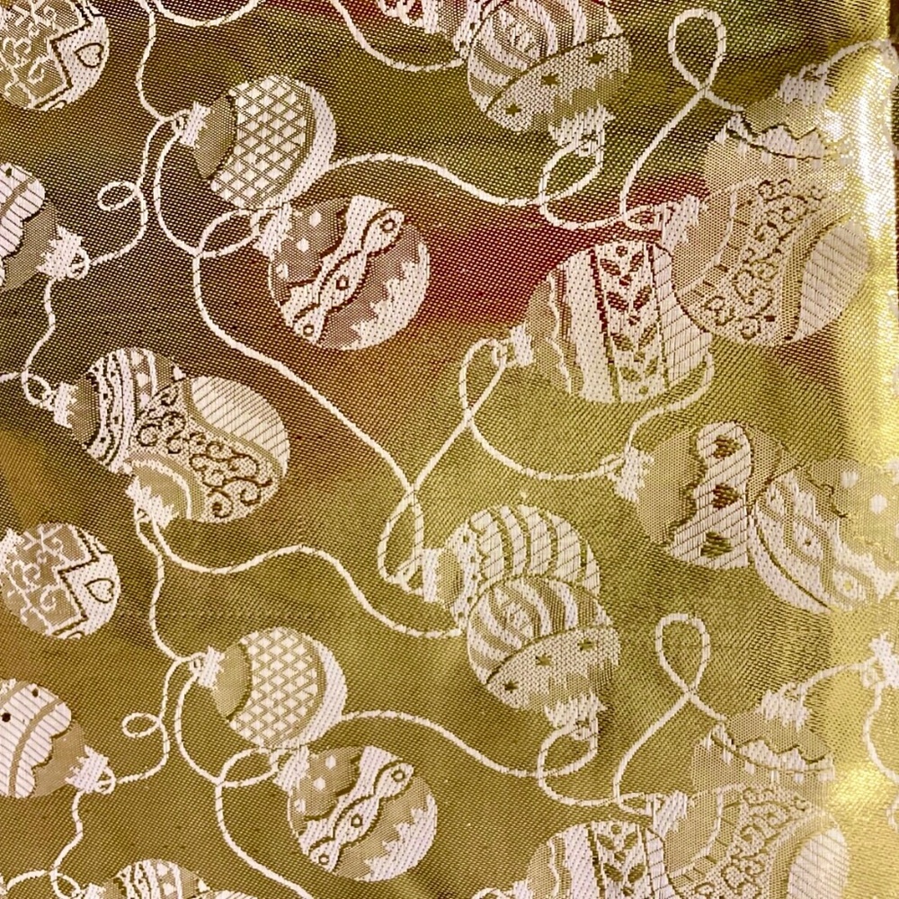 * Christmas Fabric * Shiny Metallic Gold Lame w Ornaments * 7 Yds Available *